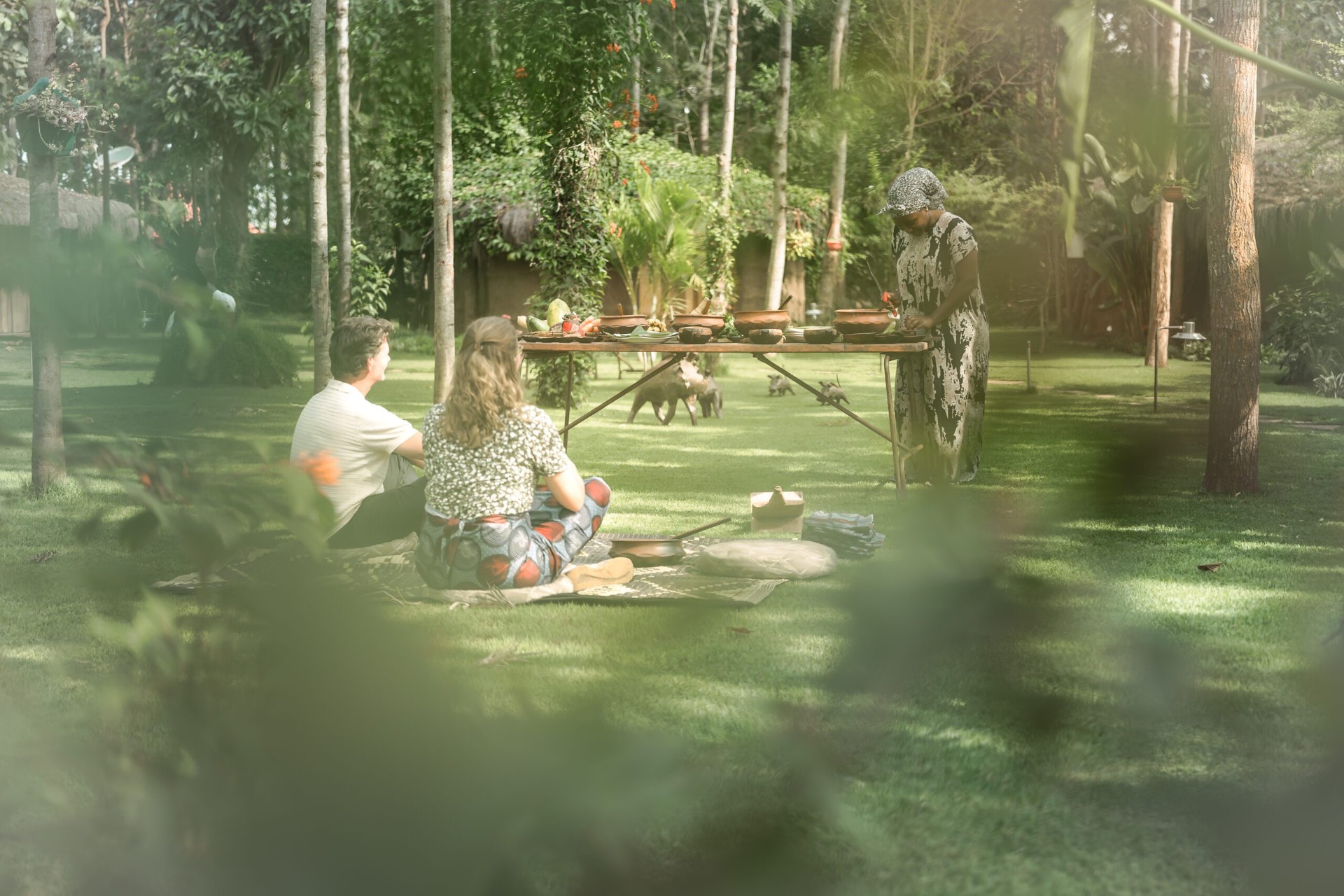 Garden picnic with live open-fire cooking at Mtoni River Lodge